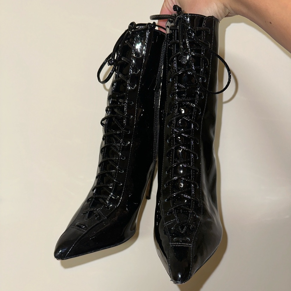 Lace up front point toe patent leather booties
